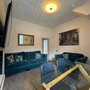 Holiday home 4 Bedroom House, Location, Newcastle upon Tyne